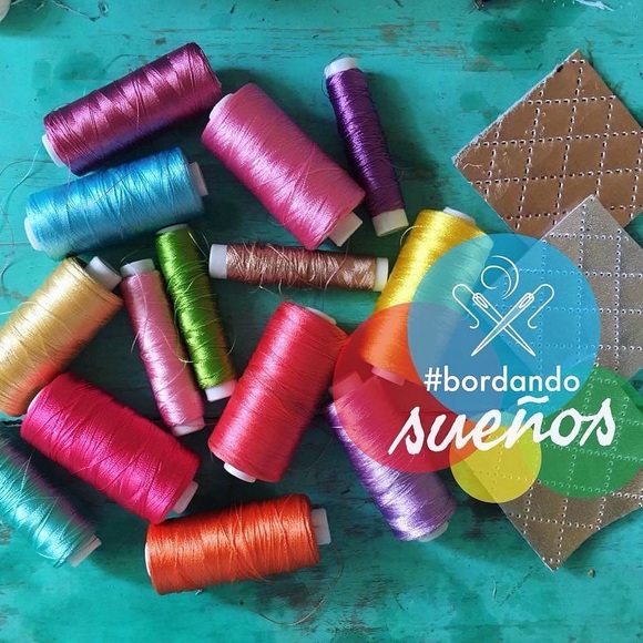 Mexican Embroidered Espadrilles. - Picture 10 of 11